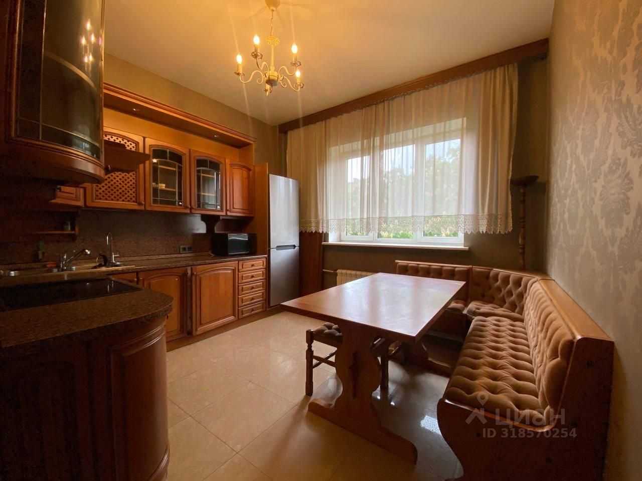 4-комнатная квартира, 100 м²