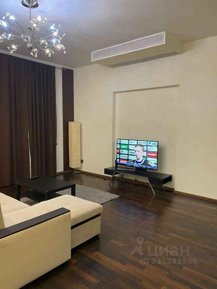 2-комнатная квартира, 72 м²