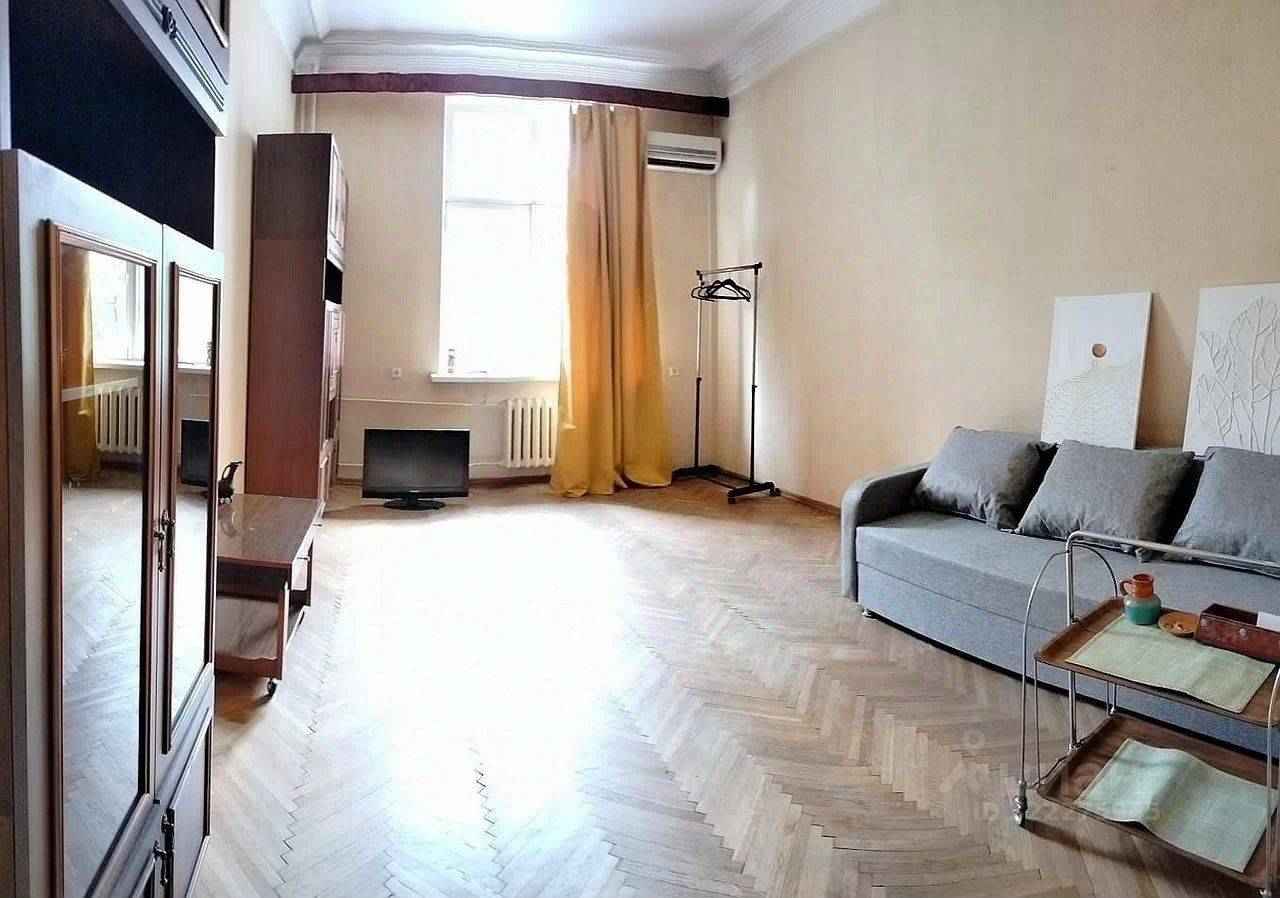 2-комнатная квартира, 60 м²