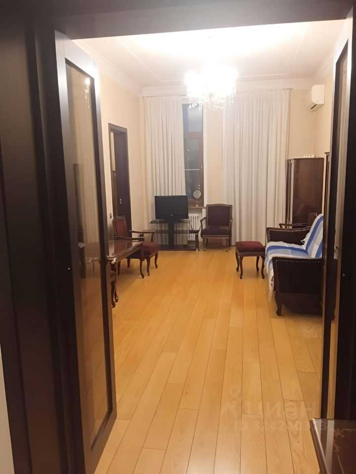 2-комнатная квартира, 60 м² — фотография 3