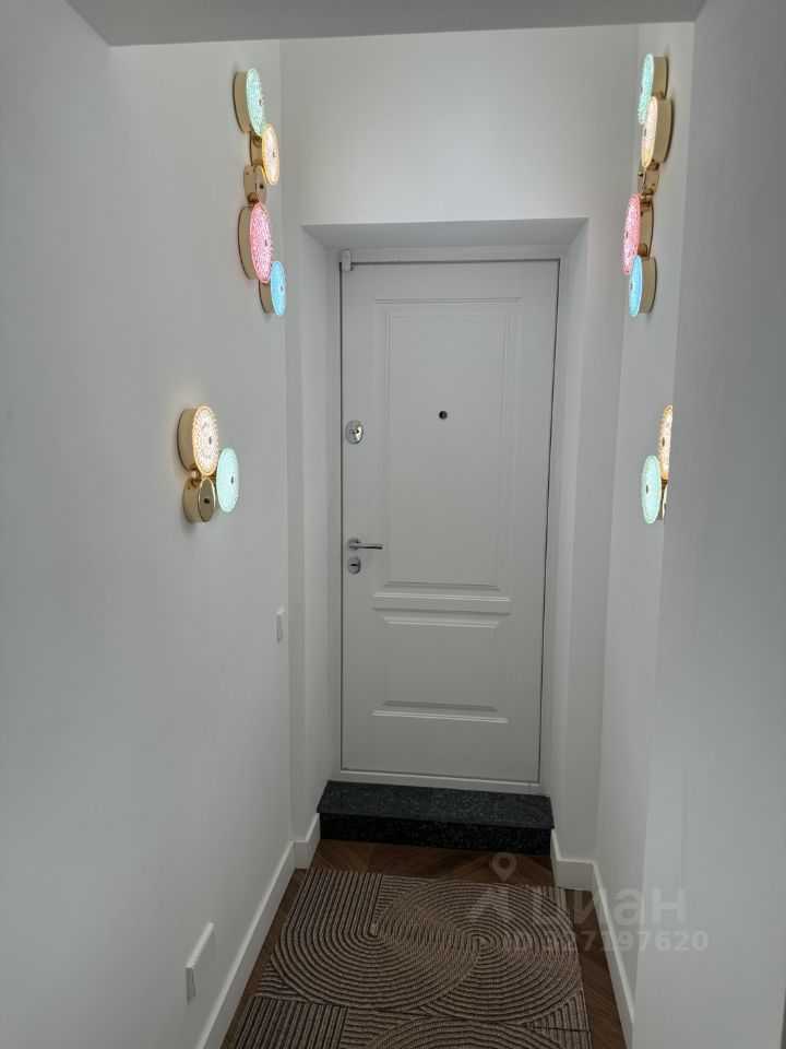 2-комнатная квартира, 71 м² — фотография 2