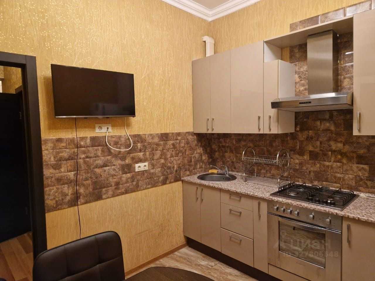 4-комнатная квартира, 85 м² — фотография 3