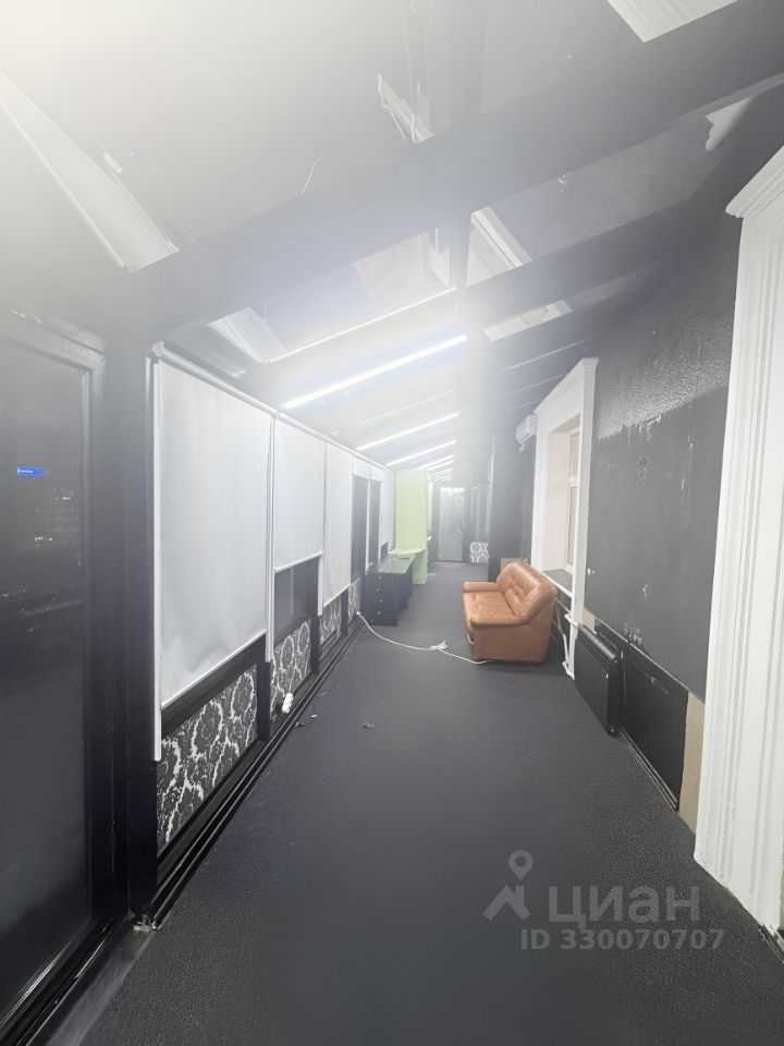 5-комнатная квартира, 140 м² — фотография 3
