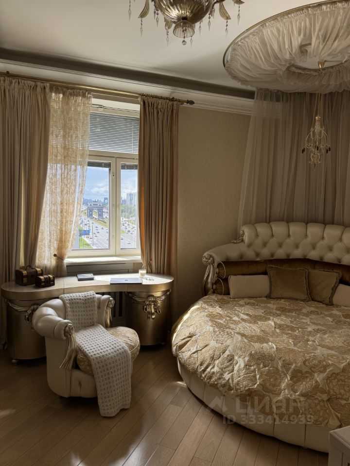 2-комнатная квартира, 92 м² — фотография 2
