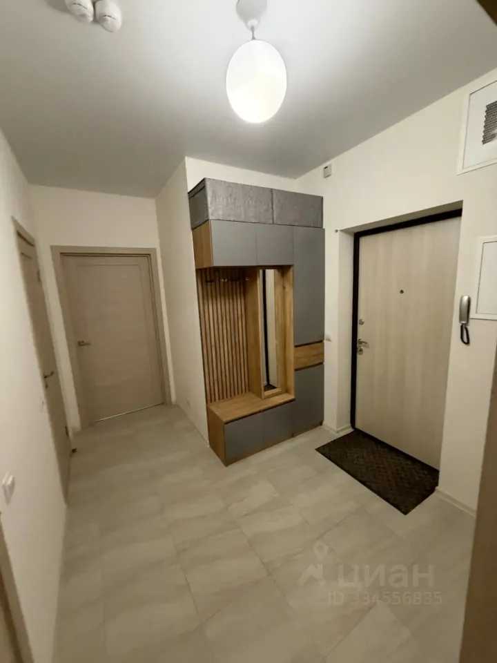 2-комнатная квартира, 56 м² — фотография 3