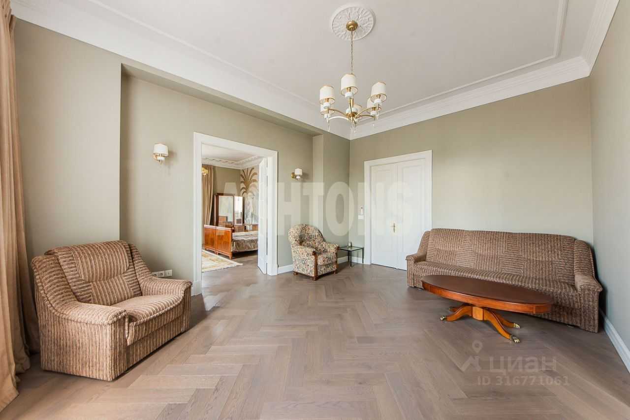 4-комнатная квартира, 120 м² — фотография 3