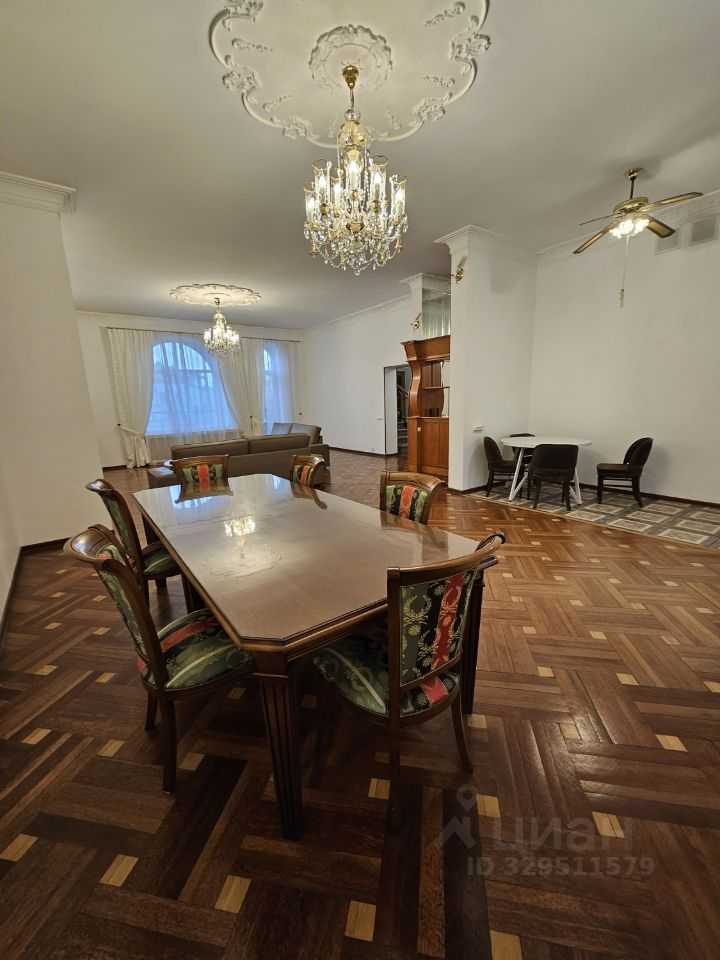 5-комнатная квартира, 290 м² — фотография 3