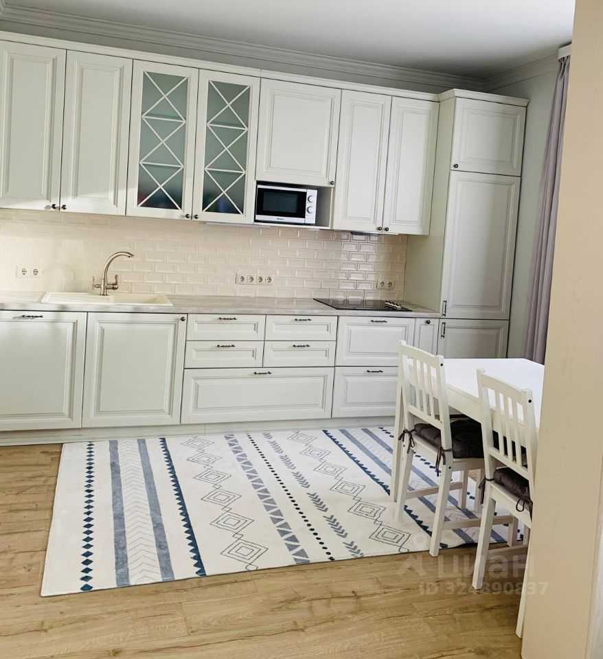 3-комнатная квартира, 82 м²
