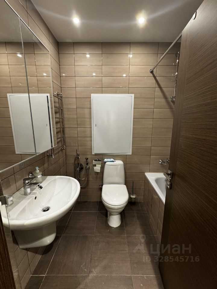 2-комнатная квартира, 52 м² — фотография 3