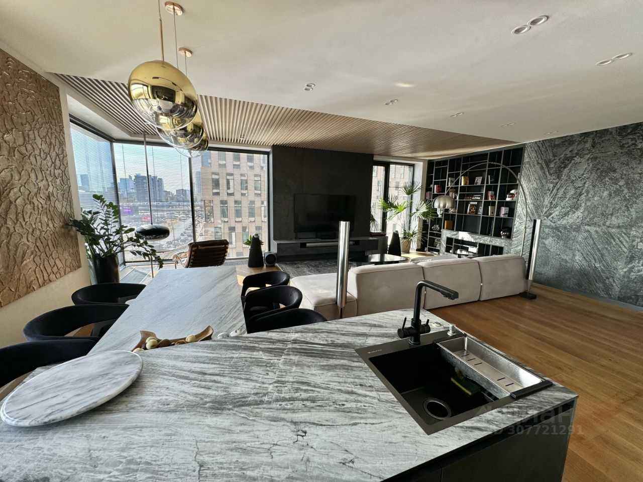 3-комнатная квартира, 111 м² — фотография 3