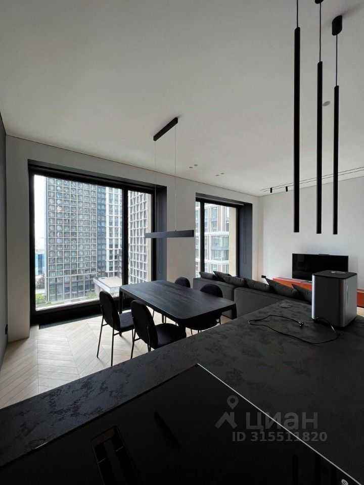 2-комнатная квартира, 75 м² — фотография 2