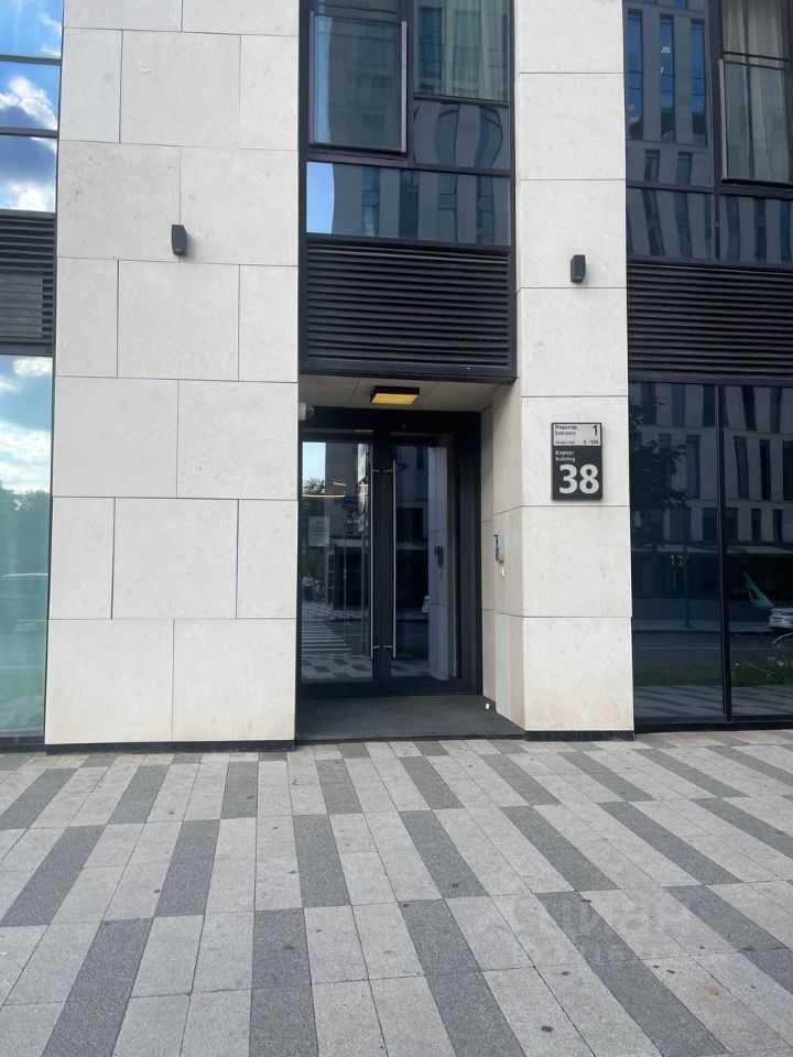 2-комнатная квартира, 74 м² — фотография 3
