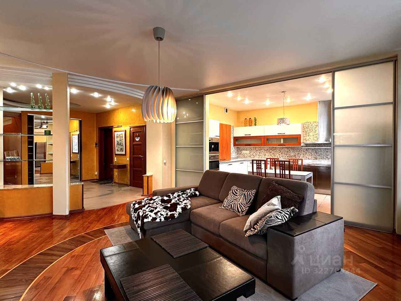 2-комнатная квартира, 133 м² — фотография 3