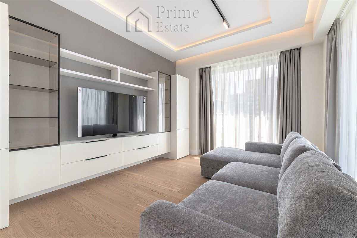 4-комнатная квартира, 140 м² — фотография 2