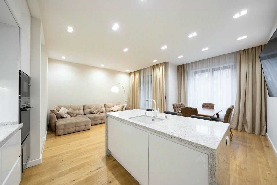 3-комнатная квартира, 90 м² — фотография 3