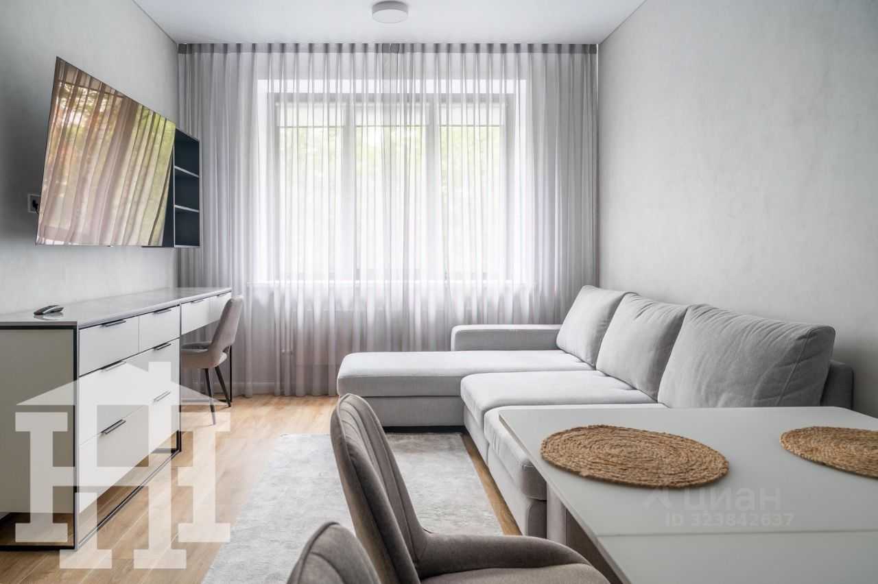 2-комнатная квартира, 75 м² — фотография 2