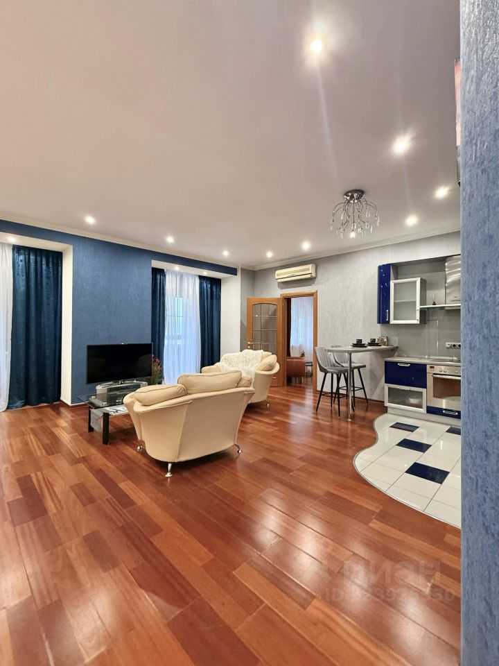 2-комнатная квартира, 105 м² — фотография 3