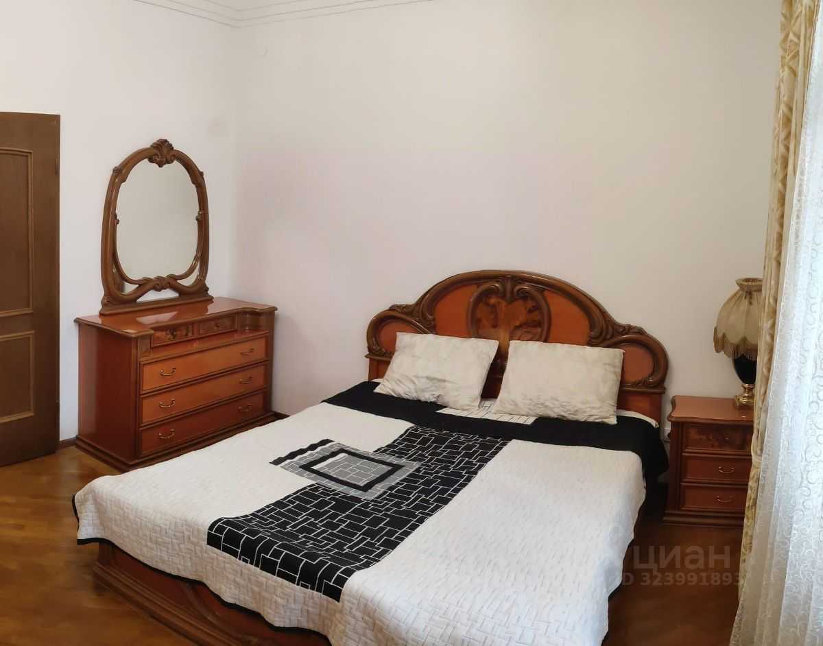 4-комнатная квартира, 110 м² — фотография 2