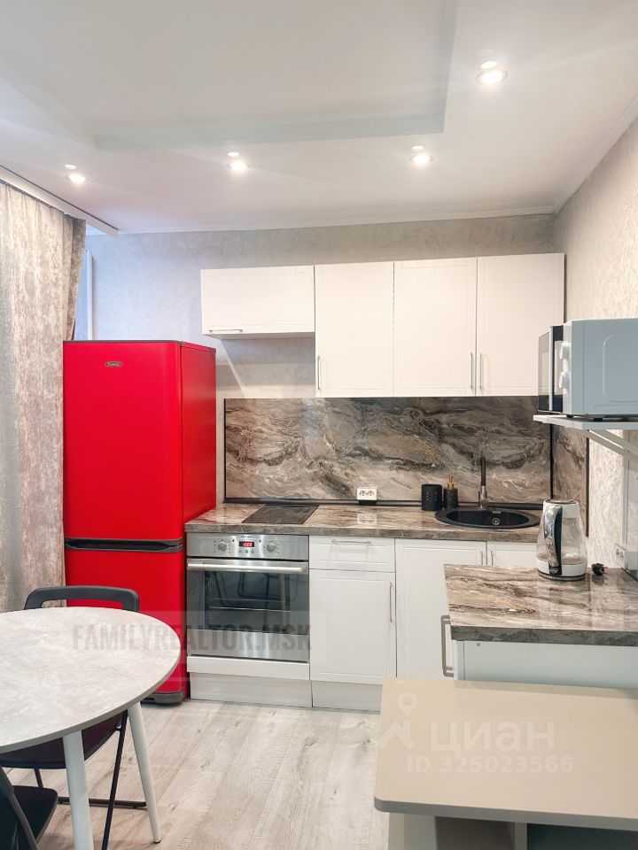 1-комнатная квартира, 32 м² — фотография 2