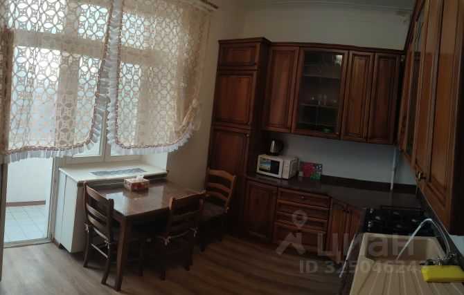 4-комнатная квартира, 110 м² — фотография 3