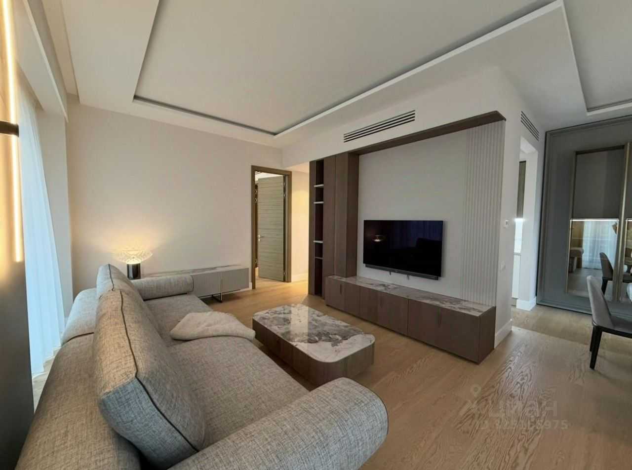 4-комнатная квартира, 135 м² — фотография 2