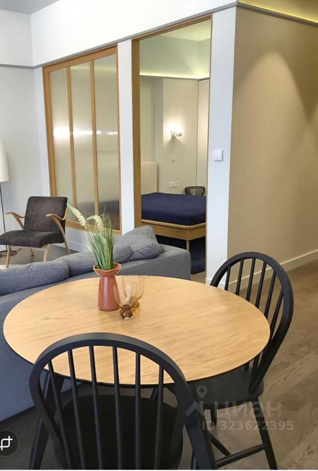 2-комнатная квартира, 53 м² — фотография 2