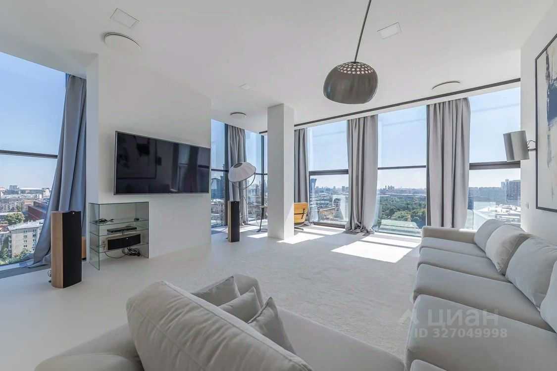 3-комнатная квартира, 213,6 м²