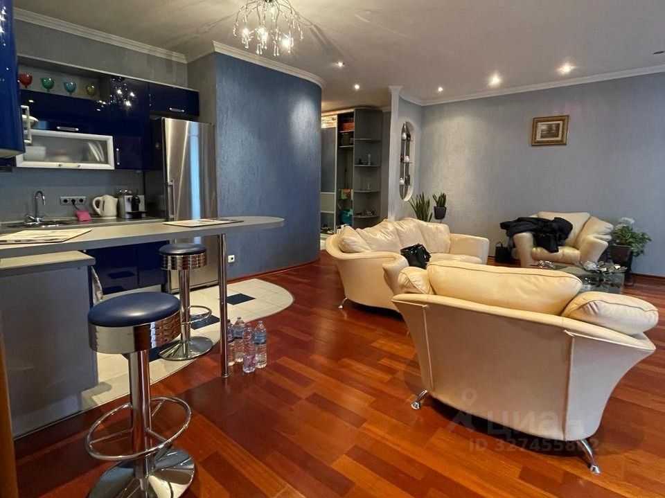 2-комнатная квартира, 105 м² — фотография 2