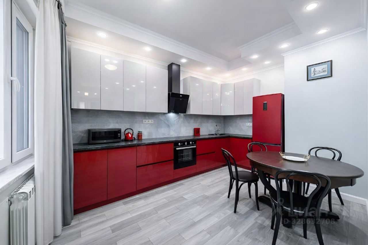 3-комнатная квартира, 100 м²