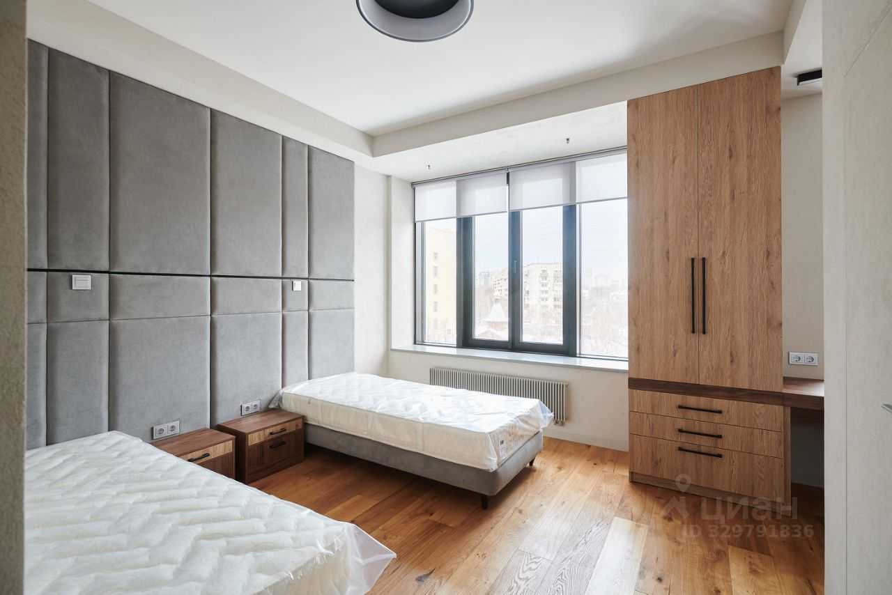 4-комнатная квартира, 160 м² — фотография 3