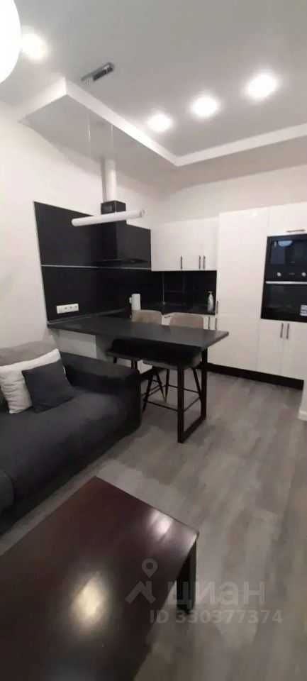 2-комнатная квартира, 64 м² — фотография 3