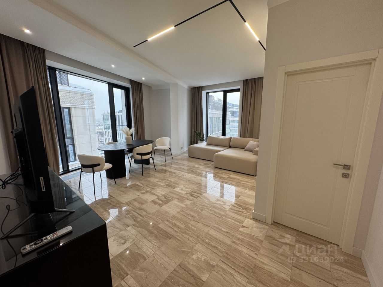 2-комнатная квартира, 74 м² — фотография 2