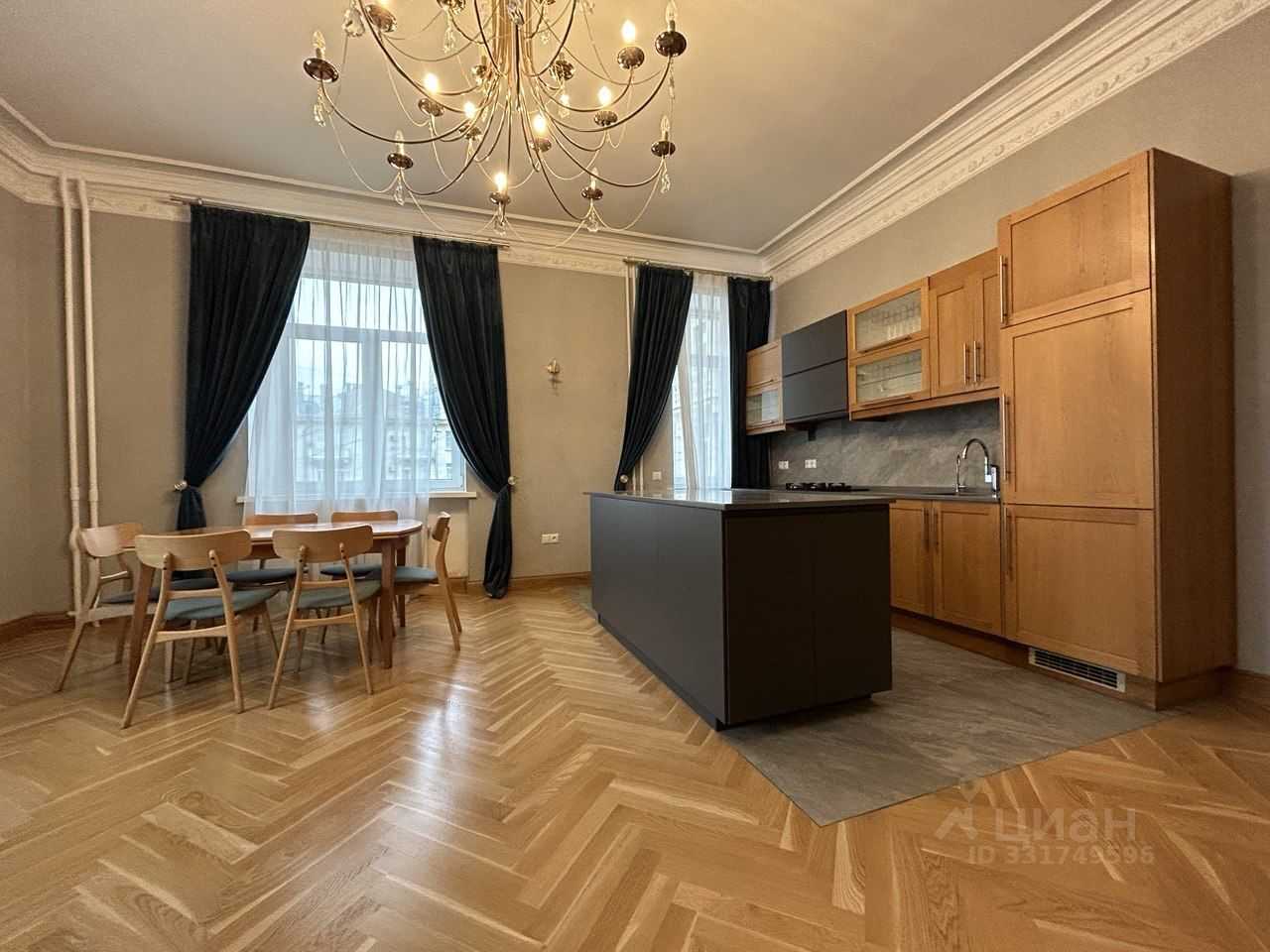 3-комнатная квартира, 100 м²