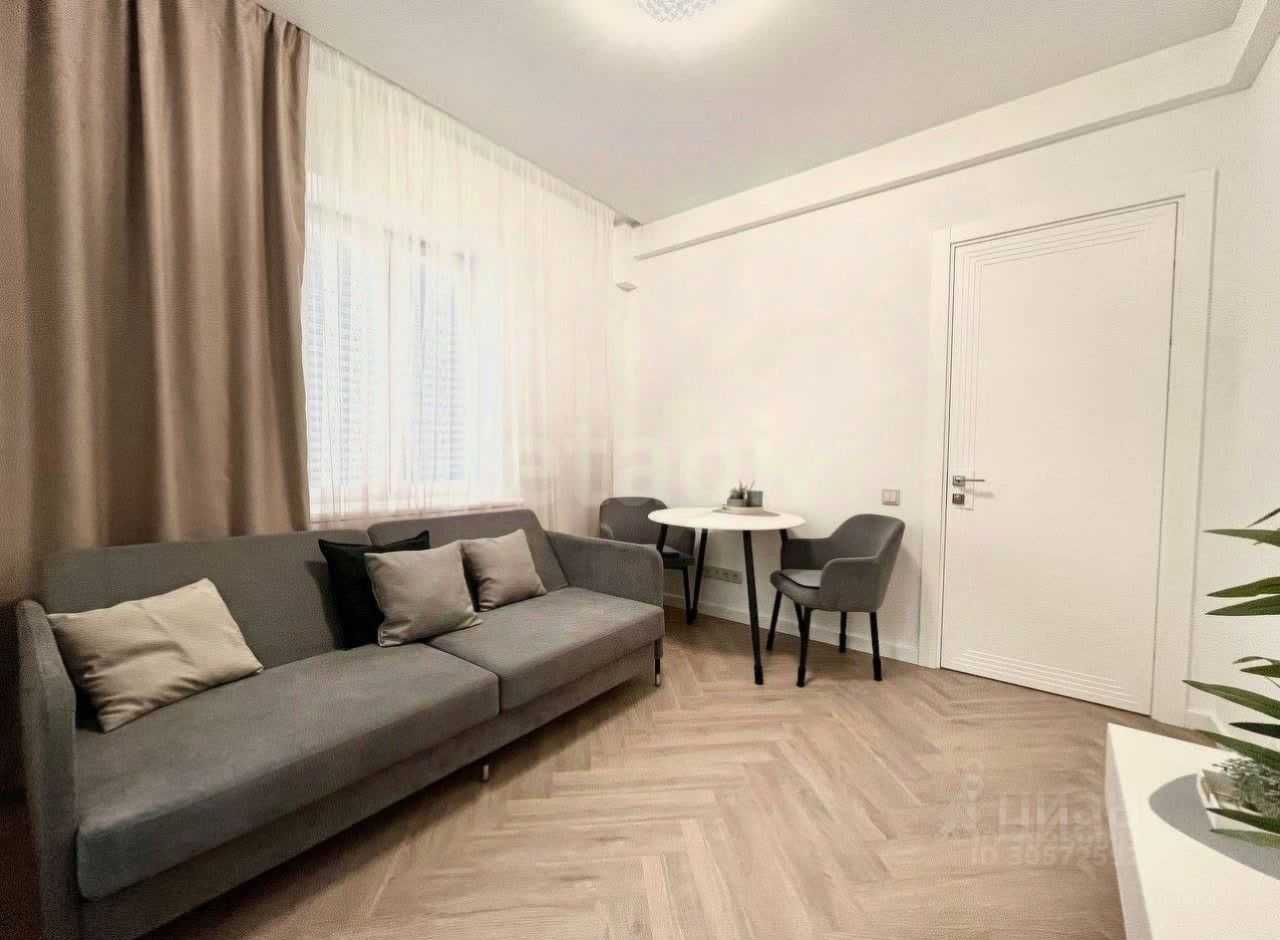 2-комнатная квартира, 40,6 м² — фотография 2