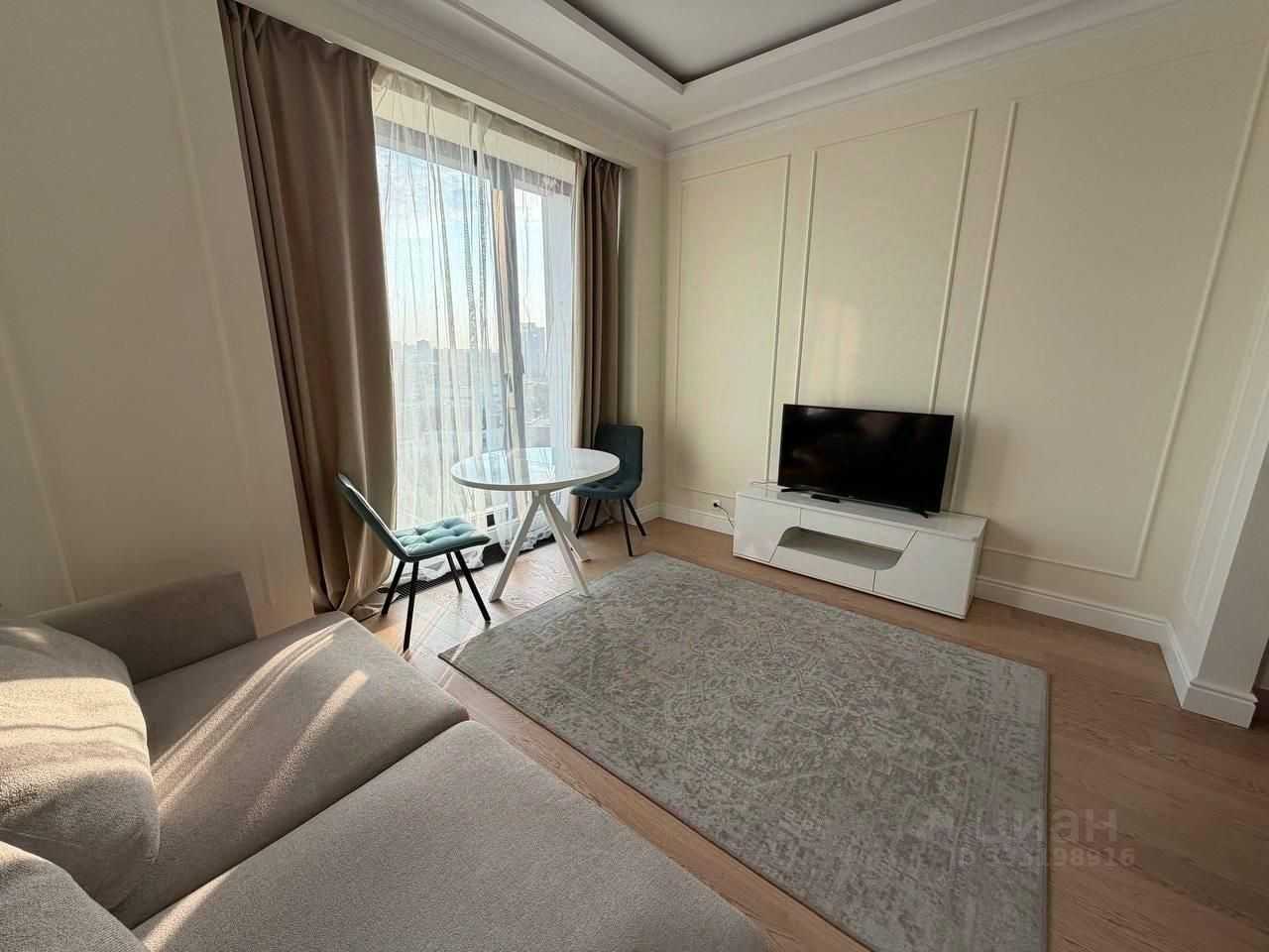 1-комнатная квартира, 42 м²