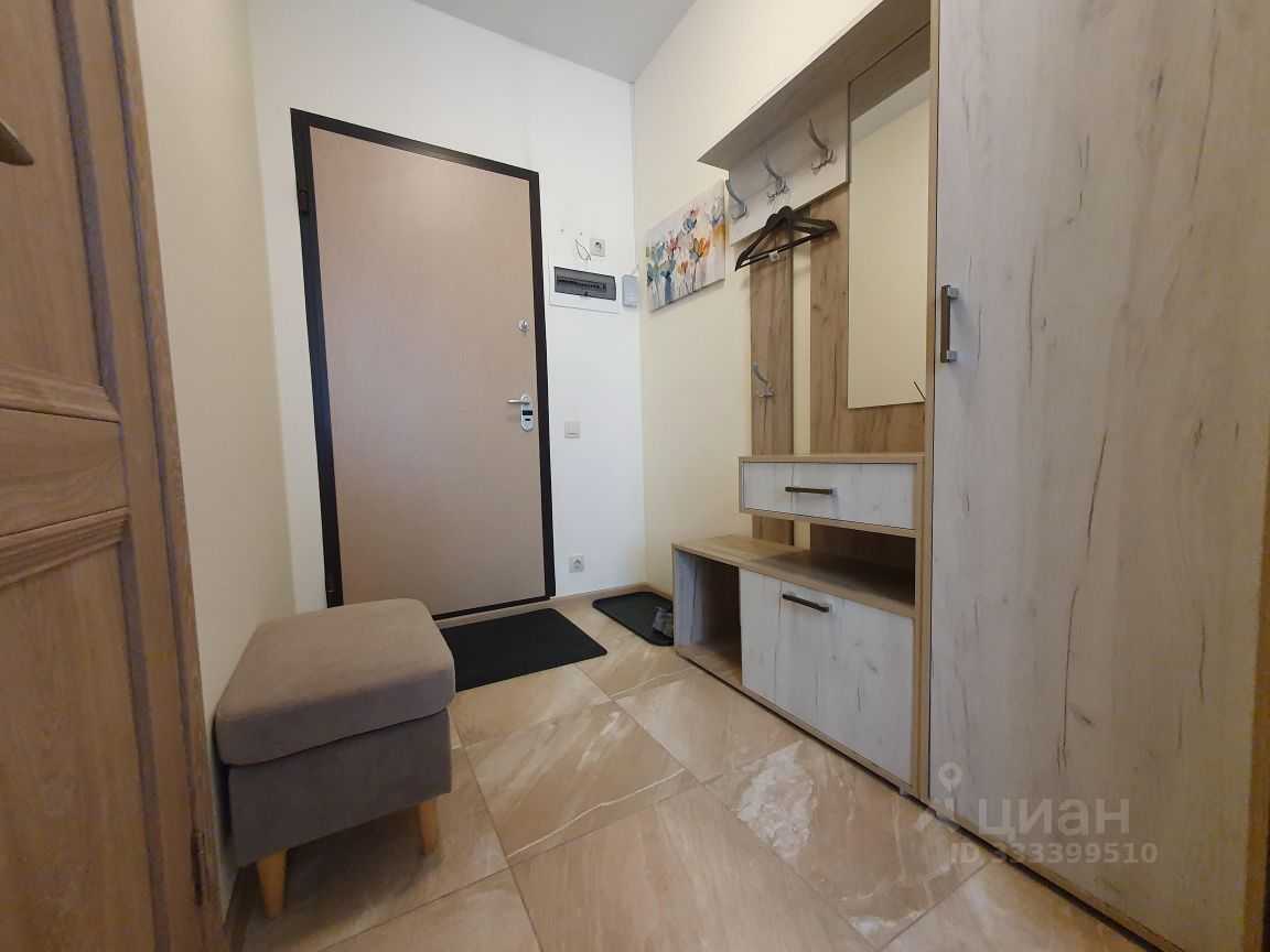 1-комнатная квартира, 42 м² — фотография 2