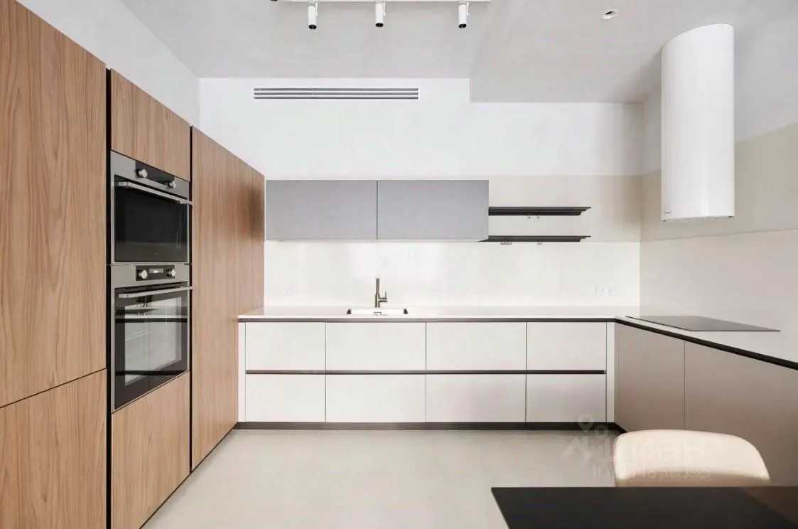3-комнатная квартира, 160 м² — фотография 2