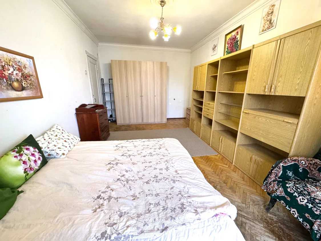 2-комнатная квартира, 72,3 м² — фотография 2