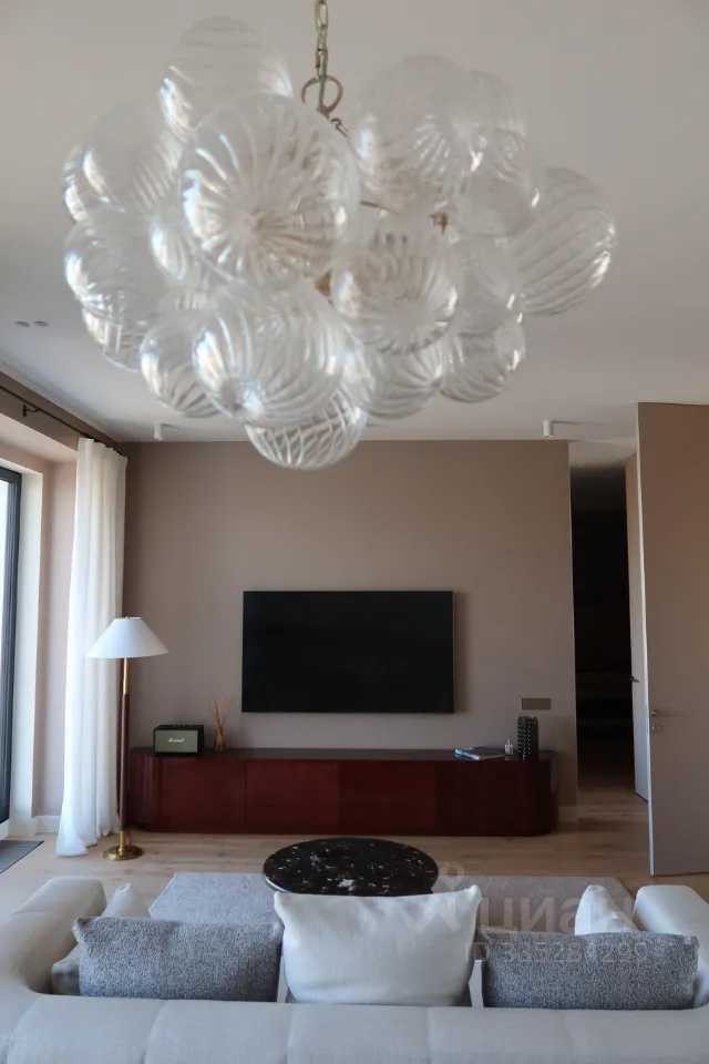 2-комнатная квартира, 74 м² — фотография 2