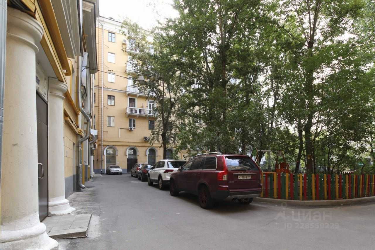 2-комнатная квартира, 75 м² — фотография 2