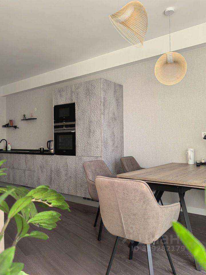 2-комнатная квартира, 61 м² — фотография 3