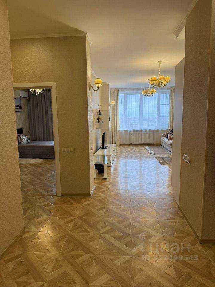 2-комнатная квартира, 76 м² — фотография 2