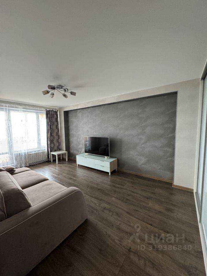 2-комнатная квартира, 60 м² — фотография 2