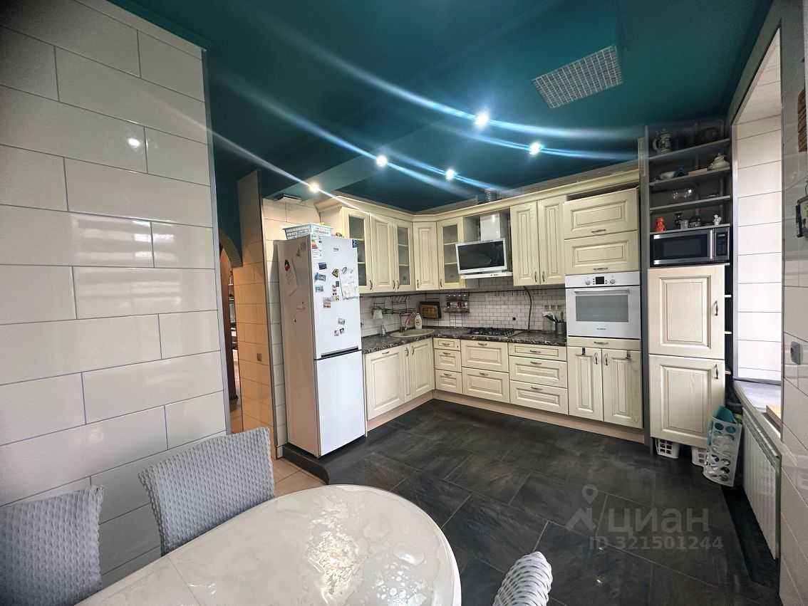 4-комнатная квартира, 108 м² — фотография 3