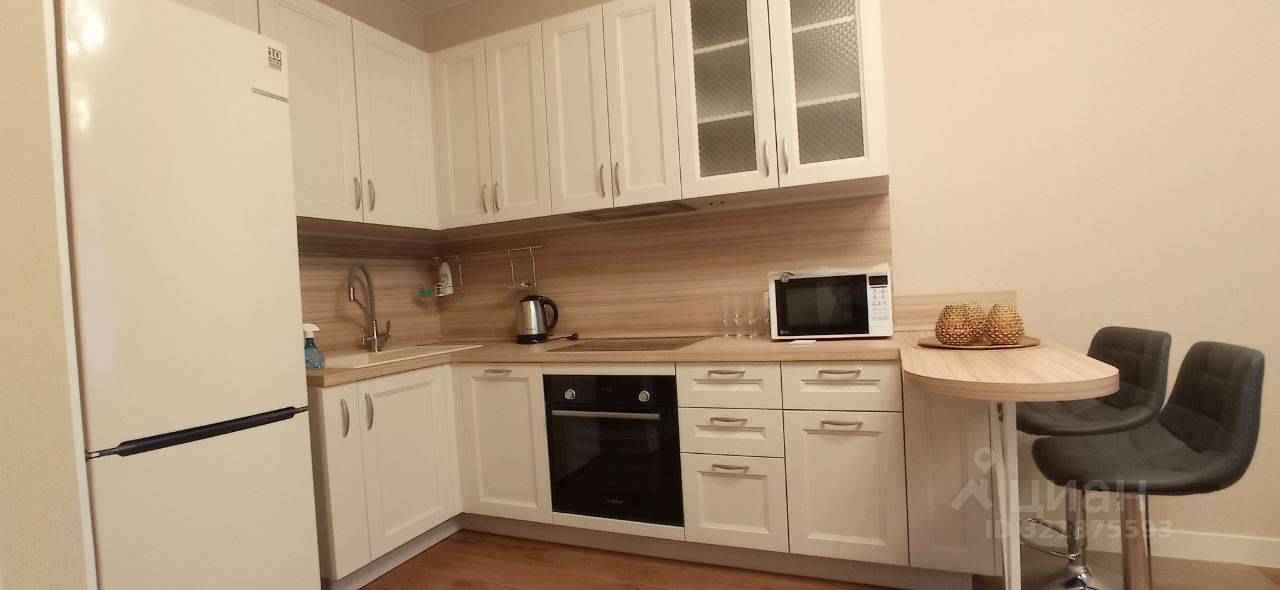 2-комнатная квартира, 56 м² — фотография 3