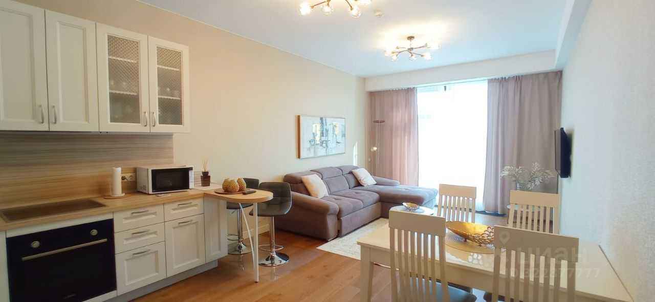 2-комнатная квартира, 56 м² — фотография 2