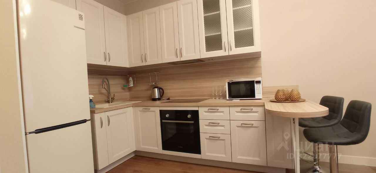 2-комнатная квартира, 56 м² — фотография 3