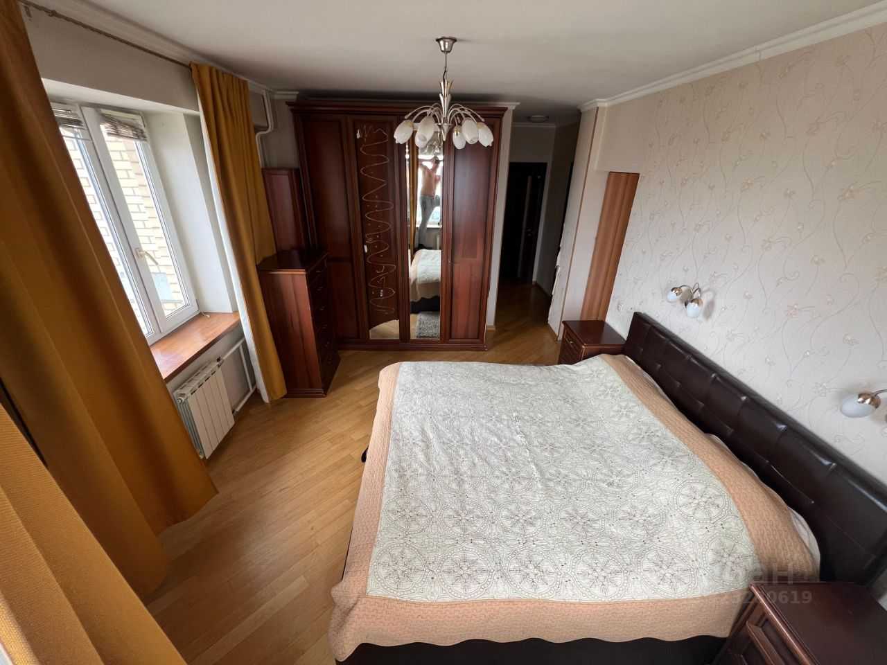 2-комнатная квартира, 67 м² — фотография 3