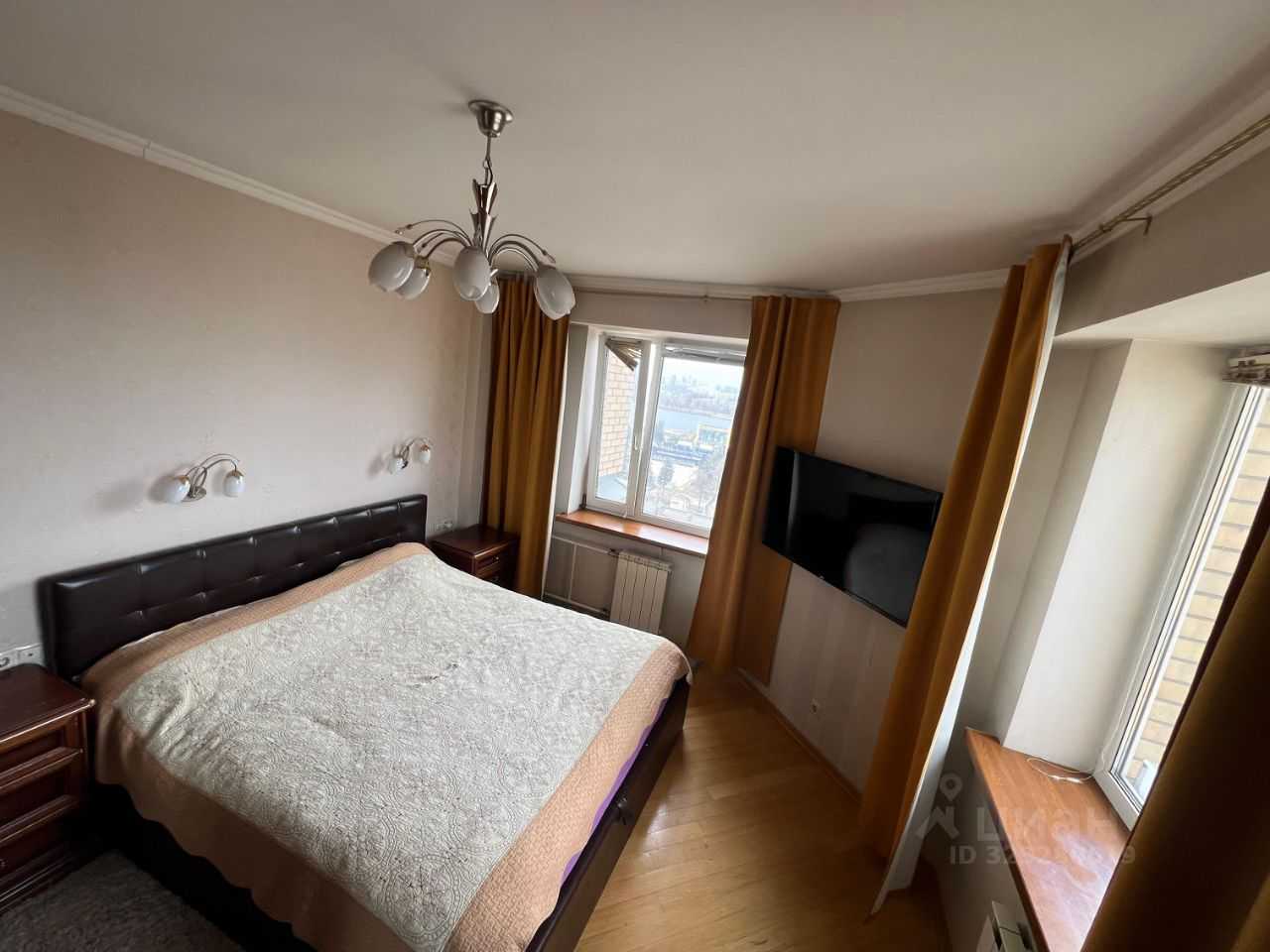 2-комнатная квартира, 67 м² — фотография 2