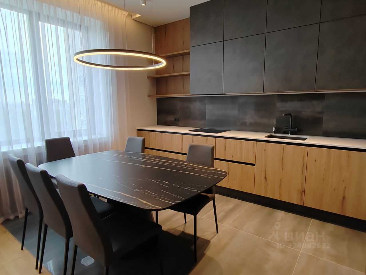 3-комнатная квартира, 130 м² — фотография 3